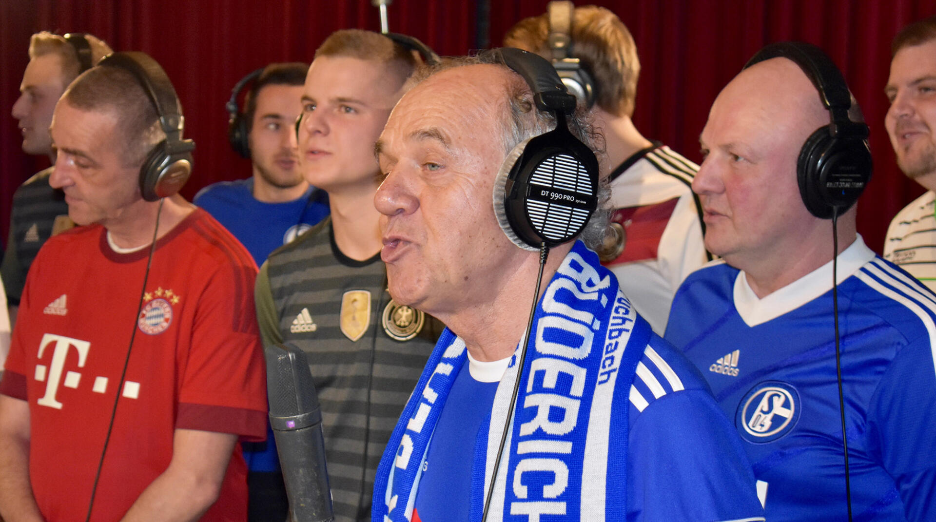 Konzert: Anton can Doornmalen & Blau Weiß Büderich – Champions aus Germany 2018 Konzert: Anton can Doornmalen & Blau Weiß Büderich - Champions aus Germany 2018