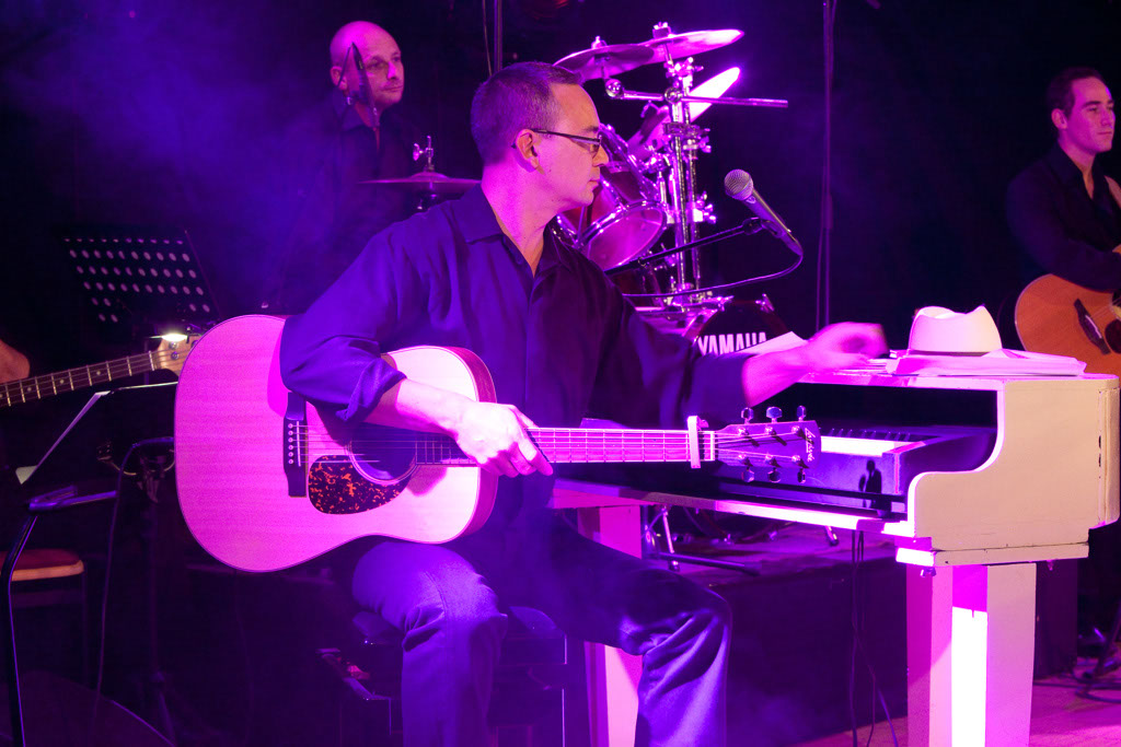IMG_0547_konzert_anton_gluecklich-sein