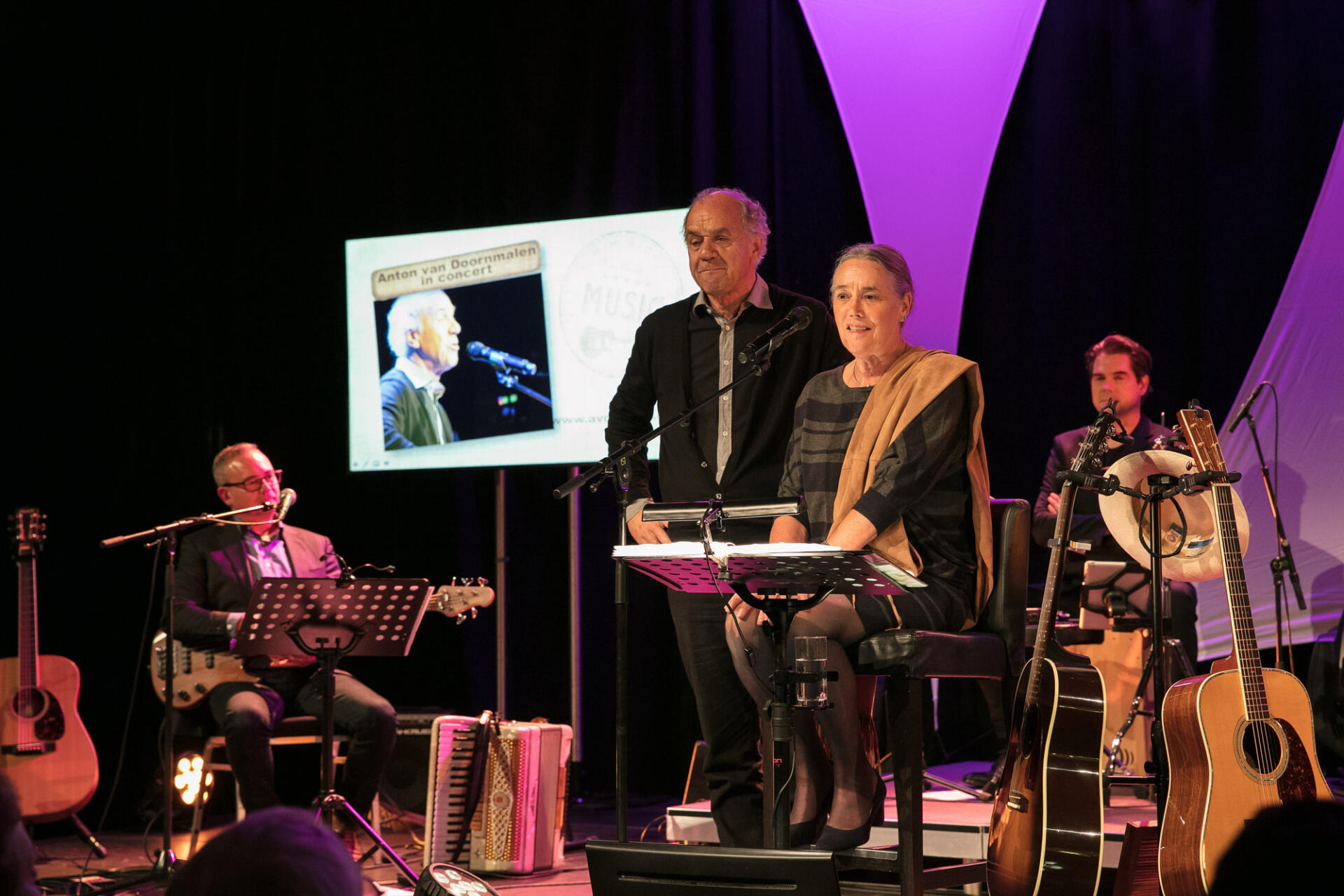 LD171126_093_web_konzert_anton_in-de-lier