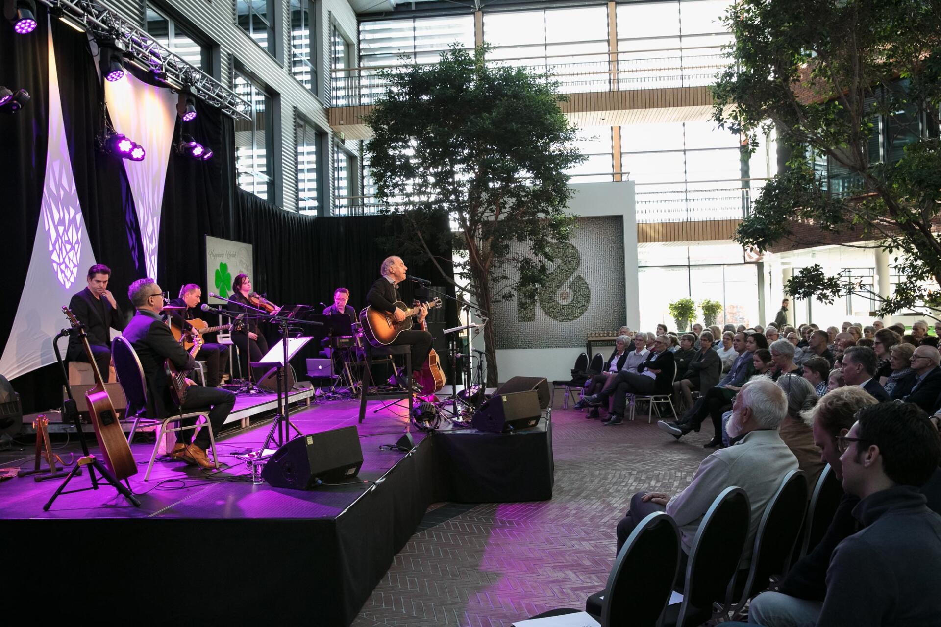 LD171126_230_web_konzert_anton_in-de-lier